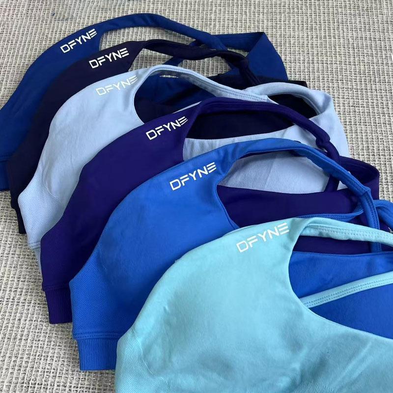 DFYNE Naadloze, zeer elastische off-shoulder bh, halternek van mat nylon, lage rug, prachtig ontwerp met één schouder voor dames