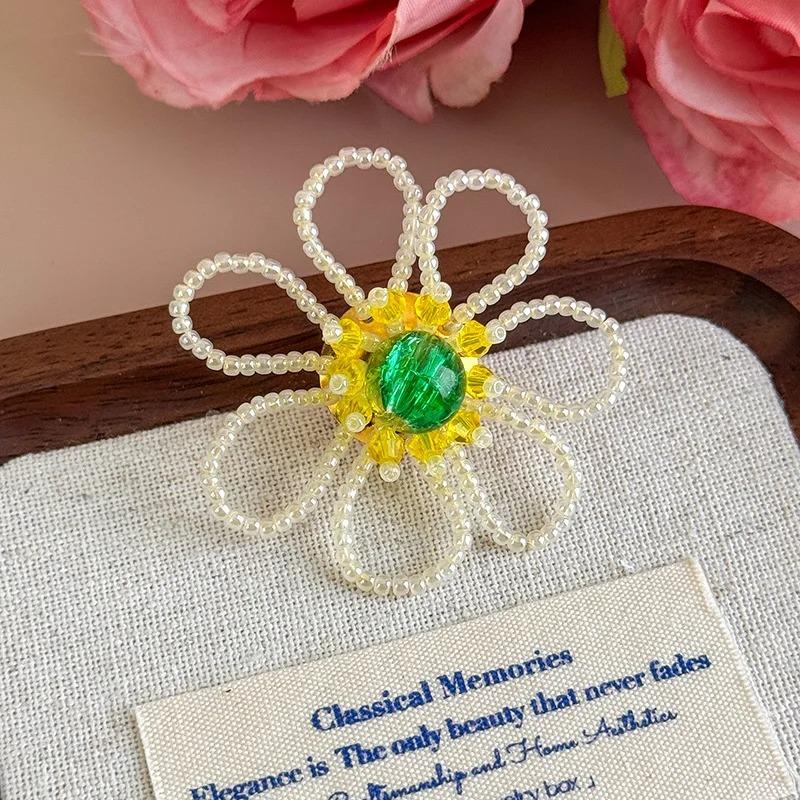 Shoe Decorations Beaded Imitation Pearl Artificial Crystal Hole Shoes Charms Decorations DIY Shoes Flower Buckle Accessories