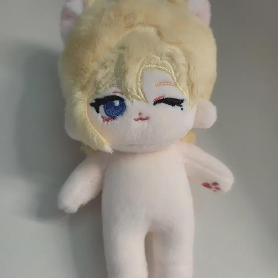 Give Plave Doll Remo 