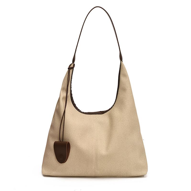 Large-capacity bag women's autumn and winter new fashion shoulder bag texture child and mother bucket commuter tote bag tide