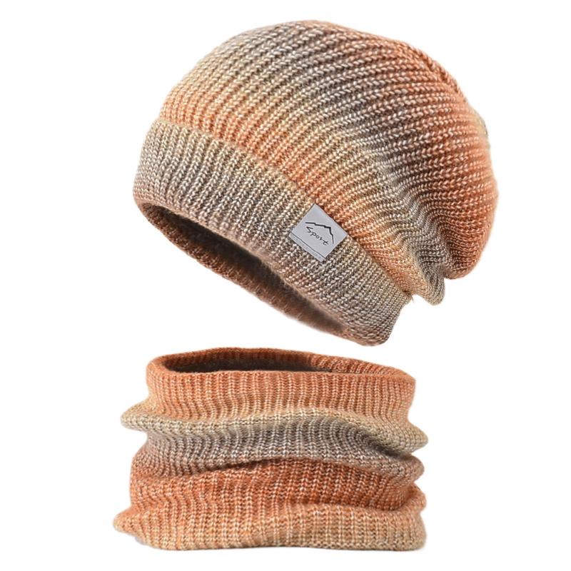 Hat autumn and winter Korean version gradual change color wool hat thickened warm ear protection cold knitted hat two-piece set