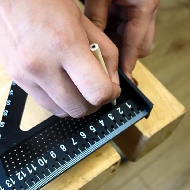 7in Metal Triangle Ruler Measuring Tool 45/90 Degree Carpenter Square Architect Ruler for Man