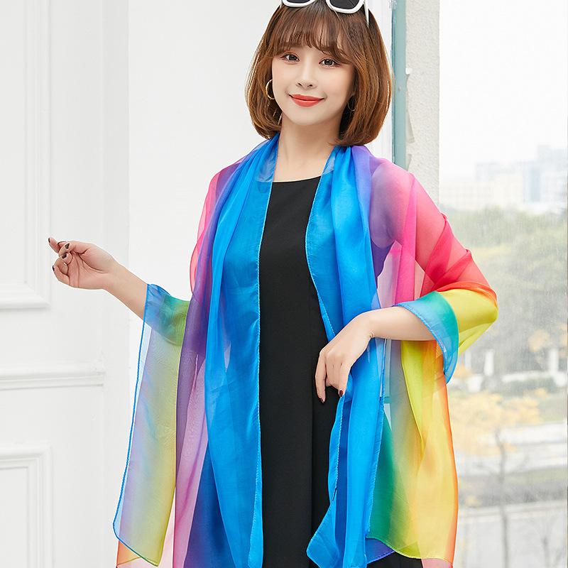 Frühling/Sommer Neu Damen Seidenschal 140 * 195cm Simulierter Seidentwill Quadratischer Schal Mode Bedruckter Großer Quadratischer Schal Professioneller Schal