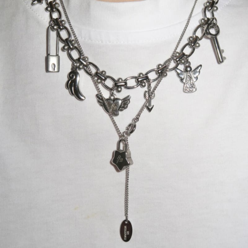 821WEBSERVICE Star Lock Necklace