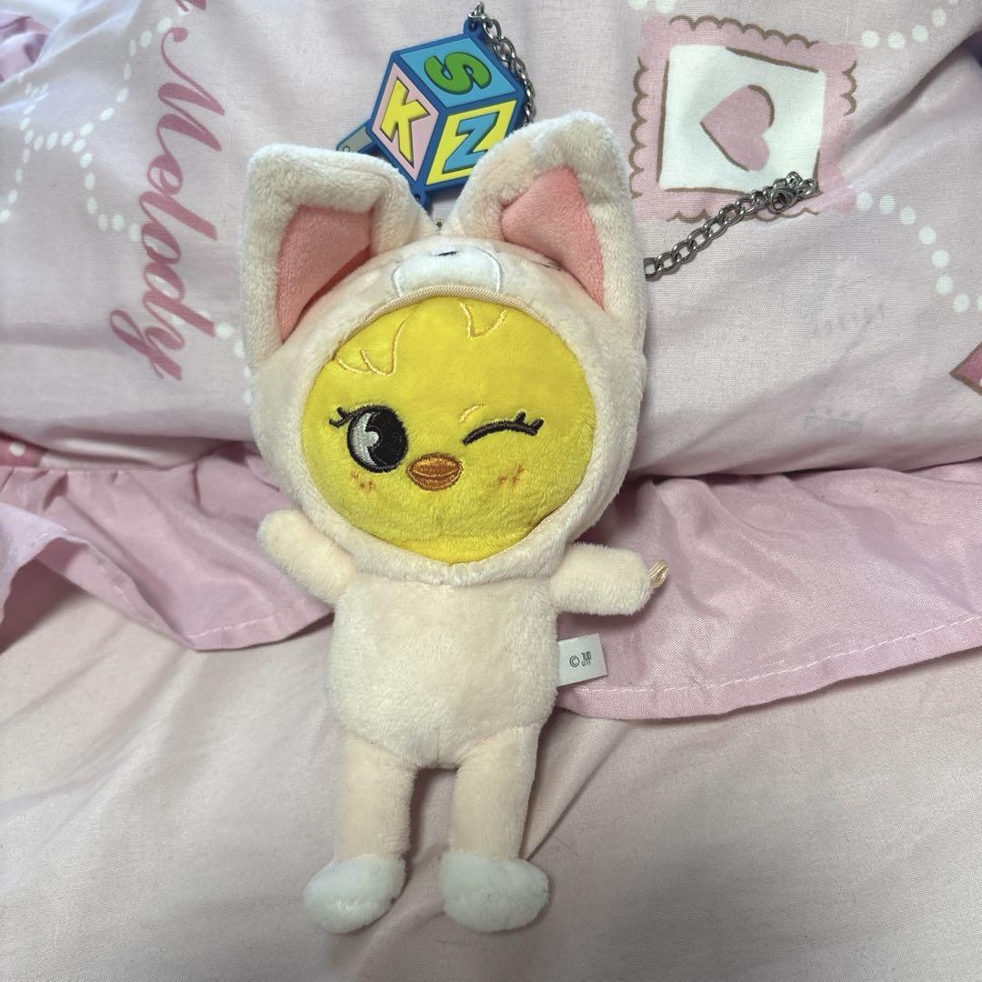 

[Б/У] straykids TOYWORLD SKZOO Плюшевая игрушка-подвеска для сумки