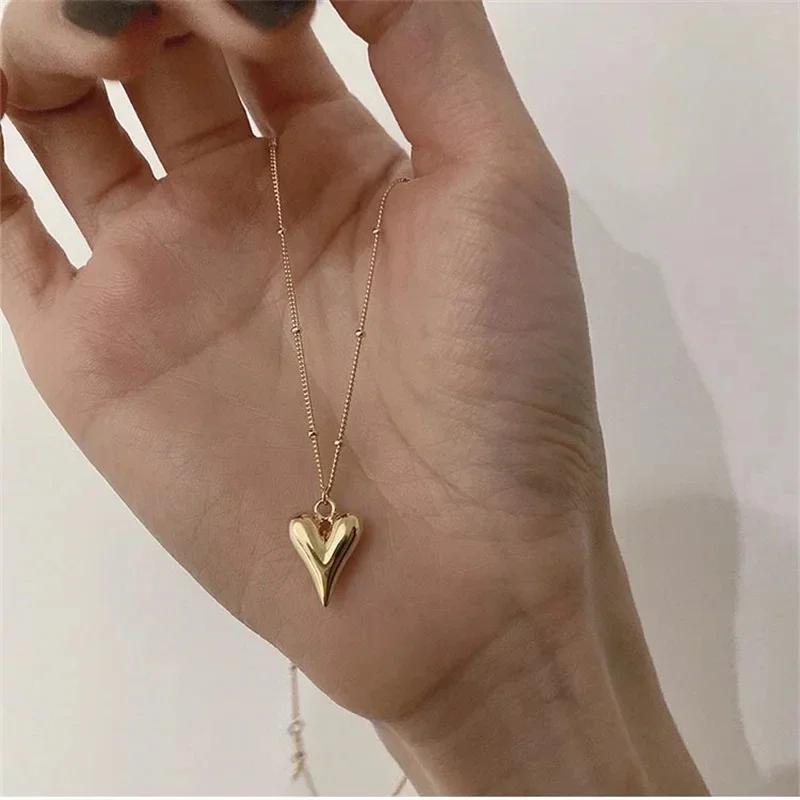 Vintage Golden Silver Color Heart Pendant Necklace for Women New Trend Girls Clavicle Chain Jewelry Birthday Gifts Wholesale
