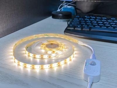 Vortex USB-anschließbare LED-Lichtstreifen mit Bewegungssensor, Kaltweiß oder Warmweiß, dimmbare LED-Schrankbeleuchtung, Bewegungssensor für unter den Schrank oder das Bett