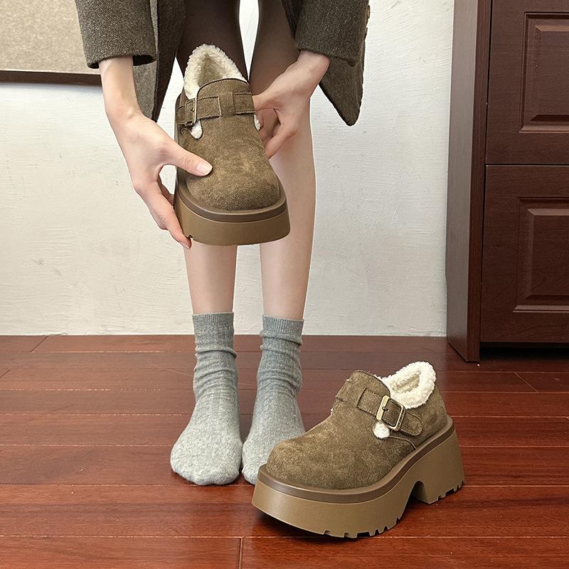 

Muffin platform cotton shoes 2025 winter British wind velvet warm suede middle heel loafers women s new Mao Mao mouth 39