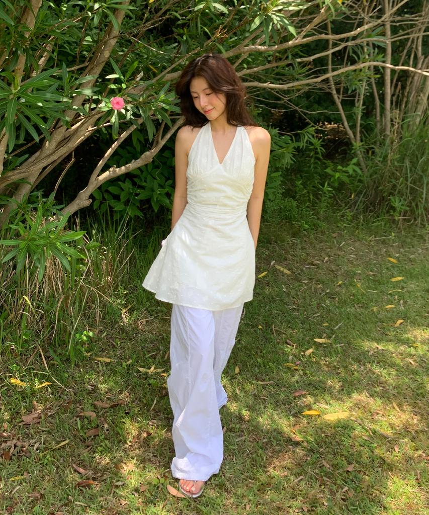 LETTER FROM MOON Bella Lace Punching Halterneck Dress (White)