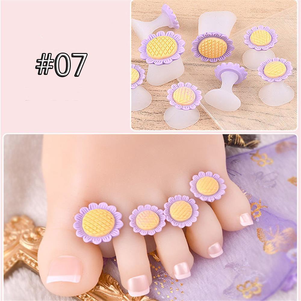 8 Pcs Comfortable Crystal Diamond Waterdrop Pedicure Tool Toe Silicone Separator Flower