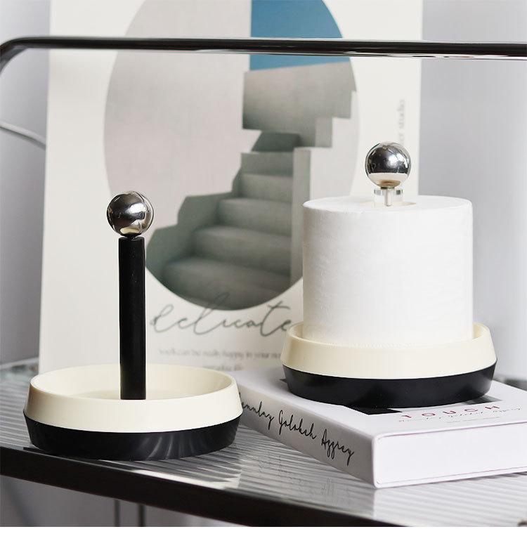 Nordický vertikální držák na kuchyňské utěrky a ubrousky - Bezvrtací úložný regál na jídelní stůl a ručníky.