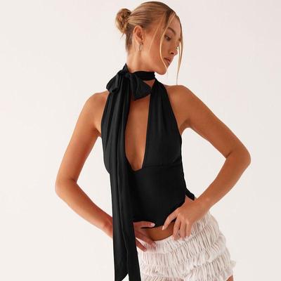 Haut Chic pour Femme à Col Plongeant et Dos à Nouer