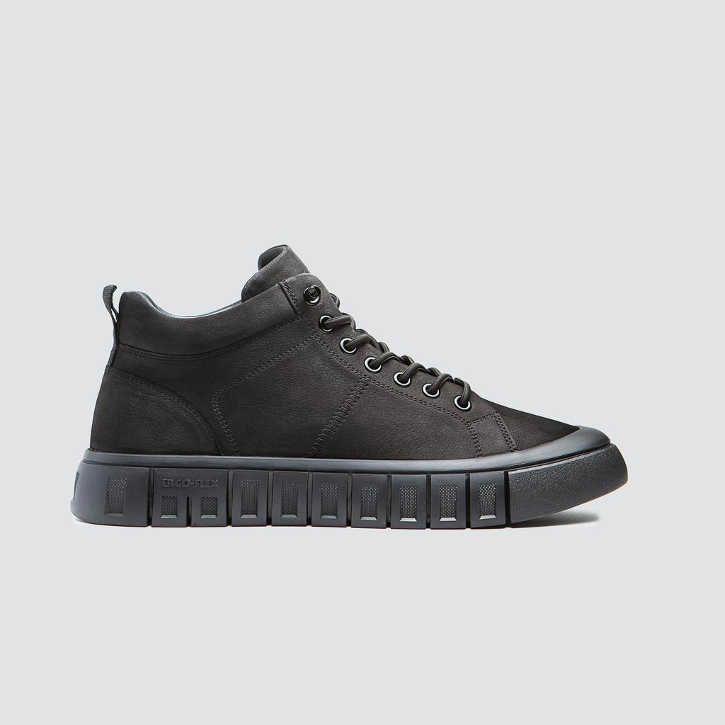 Men’s Nubuck Sneakers – Fleece Lining – Removable Antibacterial Insole – Durable TPU Sole – Casual & Smart-Casual