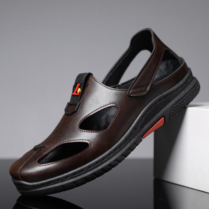 

Новые летние сандалии, модная трендовая кожаная обувь, пляжная обувь Baotou, дышащая обувь с полыми отверстиями, мужская кожаная обувь 44