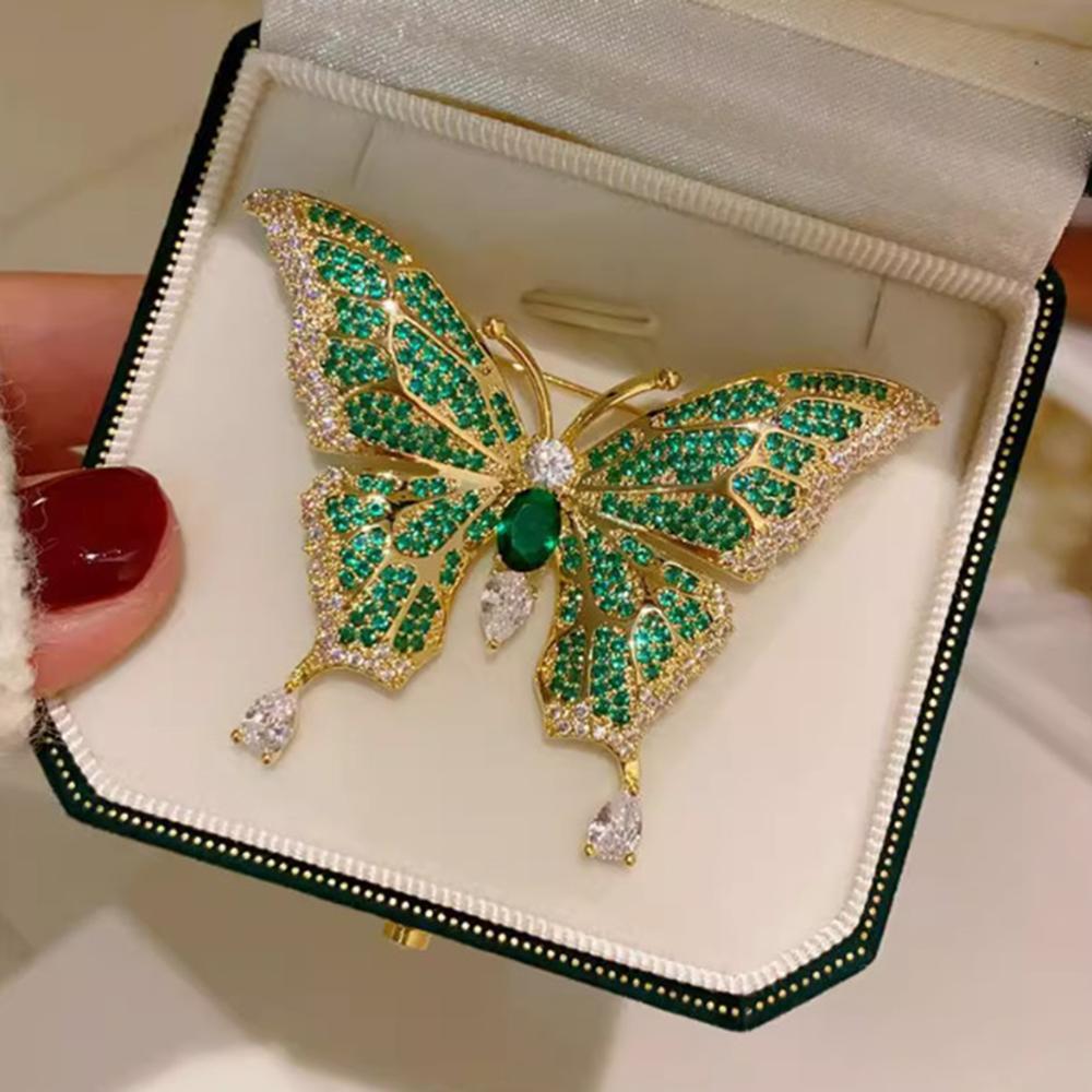 Creative Zircon Butterfly Brooch, Niche Design Women's Anti-Exposed Pin, High Luxury Scarf Buckle, Suit Accessories