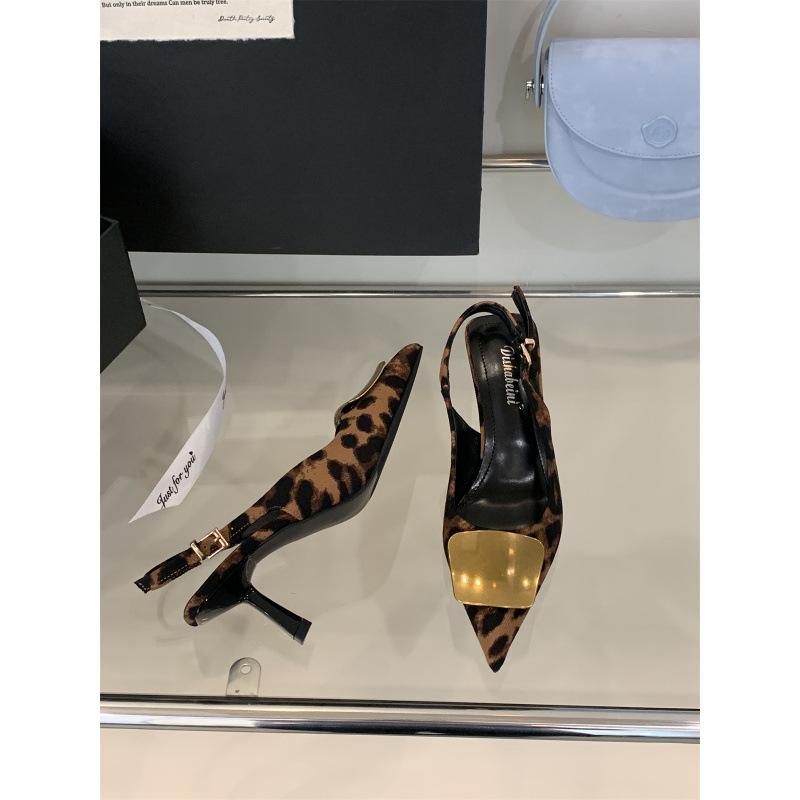 In the spring and autumn of 2025, the new fashionable and versatile bag head high-heeled shoes for women with thin heels have a beautiful temperament.