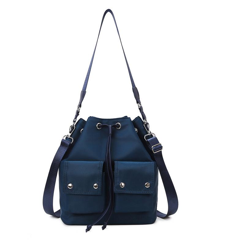 Single-shoulder Bag, Large Capacity, Simple Handbag, Stylish and Casual Women's Bag, Drawstring Single-shoulder Crossbody Bag