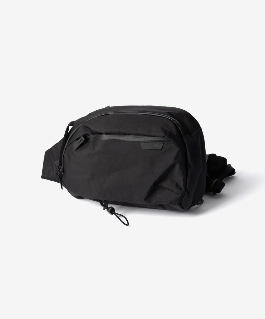 Body Bag AA010550106 Metro Crossbody Left Shoulder Black VX42 [Alpaca] - - X-Pac [Used]