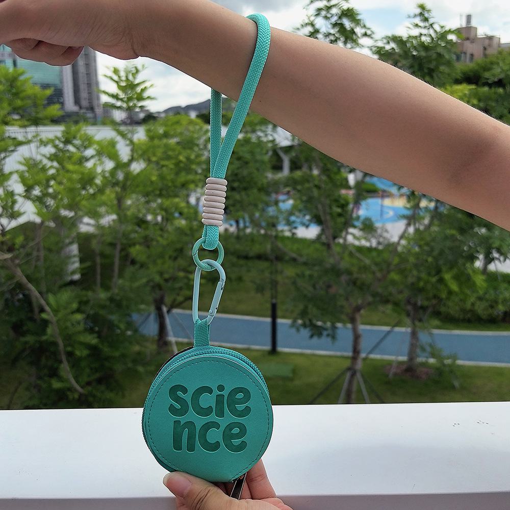 

Разноцветный кошелек для монет из двух частей и небольшой брелок-подвеска со шнурком для мобильного телефона, аксессуар для защиты от потери в рюкзаках.