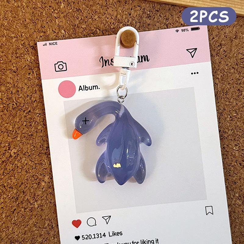 2Pcs Creative Color Change Duck Keychain  Colorful Roast Duck Keychain Novelty Cute Backpack Decoration Accessories Gifts
