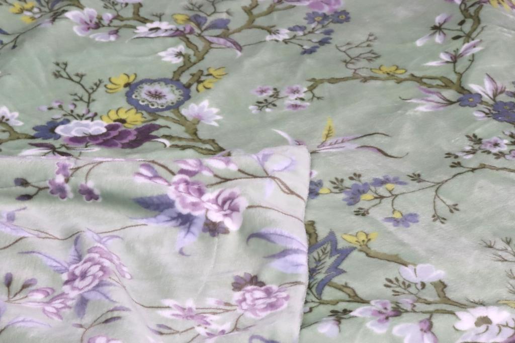 Romance Kosugi Mayer Double Blanket, Single (140 X 200 Cm), Smooth Touch, V&A (Victoria & Albert Museum) William Kilburn Collection, Green