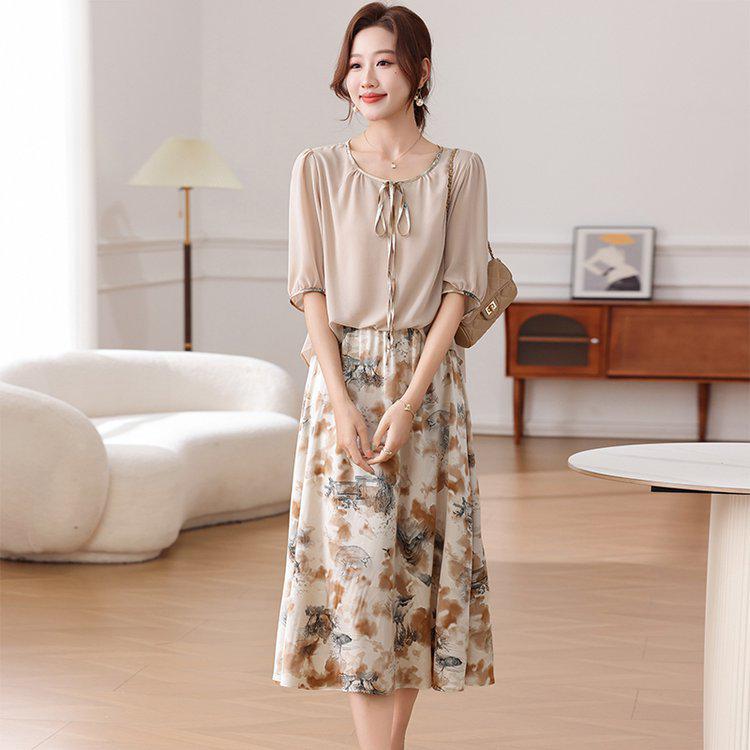 

Mom s Retro Summer Chiffon Dress: 2026 Slim-Fit Two-Piece Style L (85-105 Jin) светло-розовый