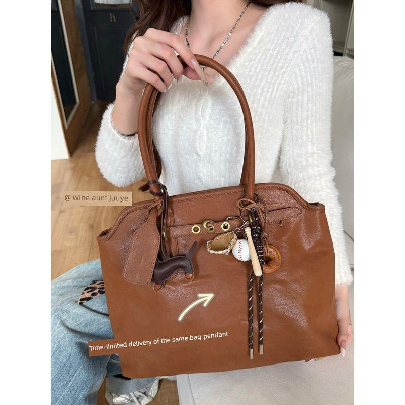 

Тетя Жуйе Новое поступление Большая вместимость Сумка-сатчел Тоут Модная Ретро Одноплечевая Подмышечная Сумка для Поездок Деловая Сумка Женская Brown (limited time to send the same pendant)