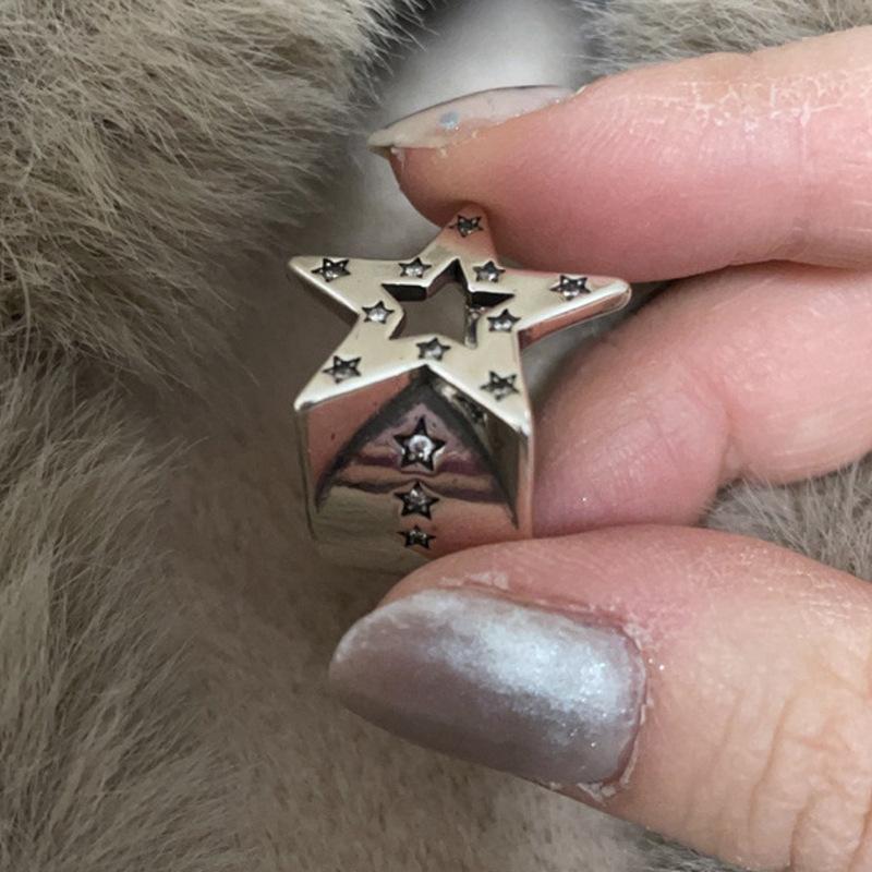 Niche Design Hollow Retro Retro Personality Star Ring Female Cold Wind Advanced Sense Of Tide