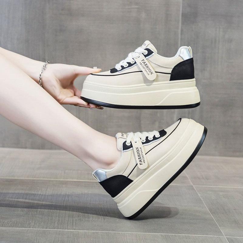 Muffin Platform Sneakers Women's Shoes 2025 Spring New Stepping On Shit Feeling Light and Versatile Showing Feet Small Casual Running Shoes