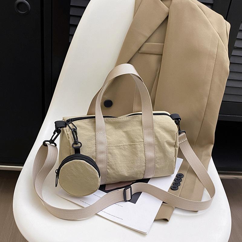 Casual Simple Handbag, Textured Shoulder Bag, Large Capacity, Beautiful Cross-body Travel Fitness Bag