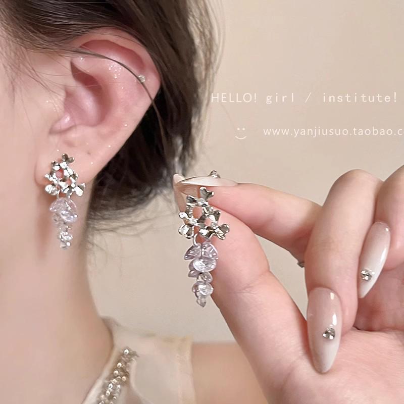 925 Sterling Silver Pearl Tassel Earrings: Elegant Women’s Luxury Drop Earrings for Autumn/Winter.