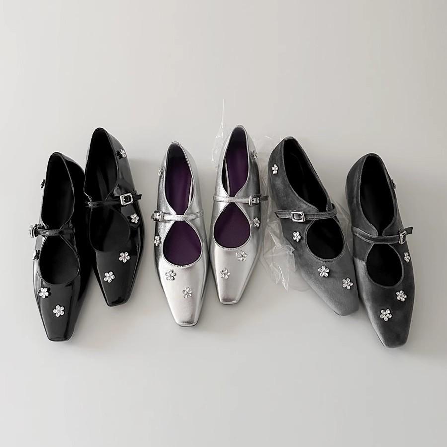 Sheepskin version~ French rhinestone flower inner height increase small square head light mouth single shoes women's word with silver Mary Jane shoes