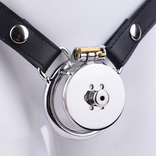 Umgekehrter, verstopfter Zylinder-Keuschheitskäfig, Bondage-Peniskäfig für Paare, Stahl-Penisringe, Spiele für Erwachsene, Sexspielzeug für Schwule