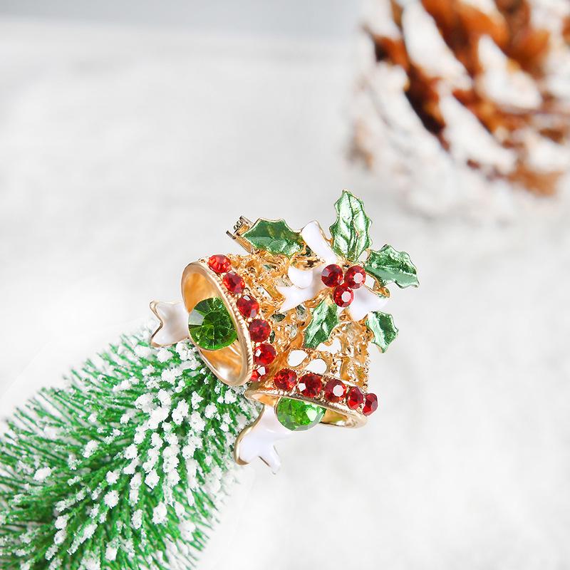 Women Girls Retro Refined Brooches Creative Christmas Bells Elegant Breastpin Pin Birthday Xmas Gift