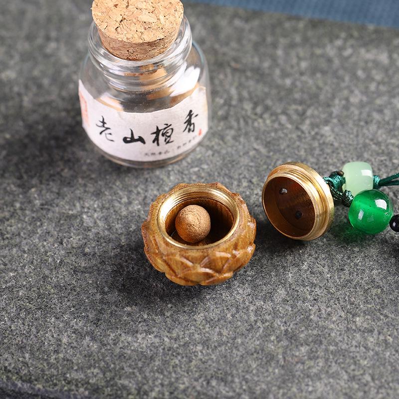 Green Sandalwood Pixiu Lotus Mountain Pendant Keychain Ornament