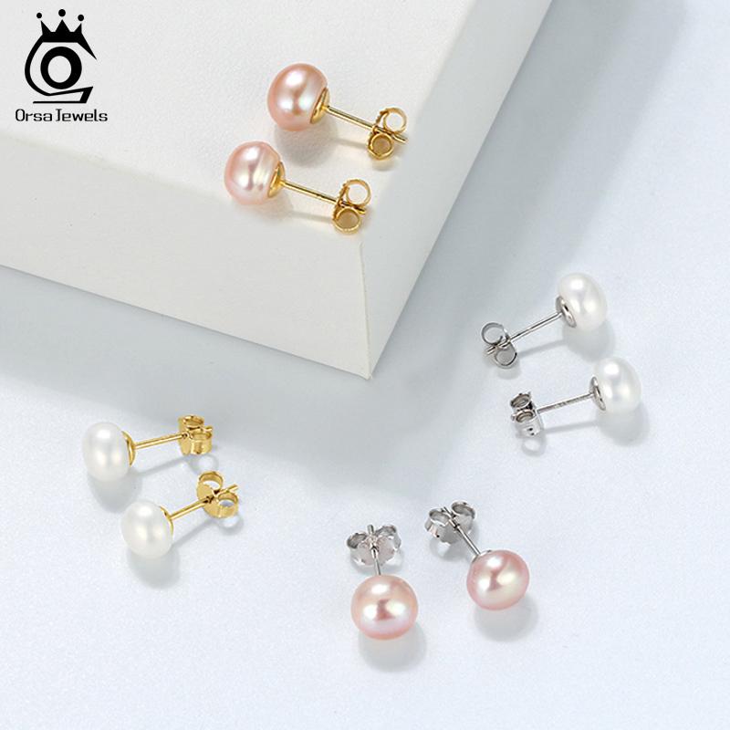 ORSA JEWELS Prawdziwe Kolczyki Sztyfty z Perłami Słodkowodnymi Damskie 8 MM Białe Różowe Perły Srebro Próby 925 Damska Biżuteria Imprezowa RSE86