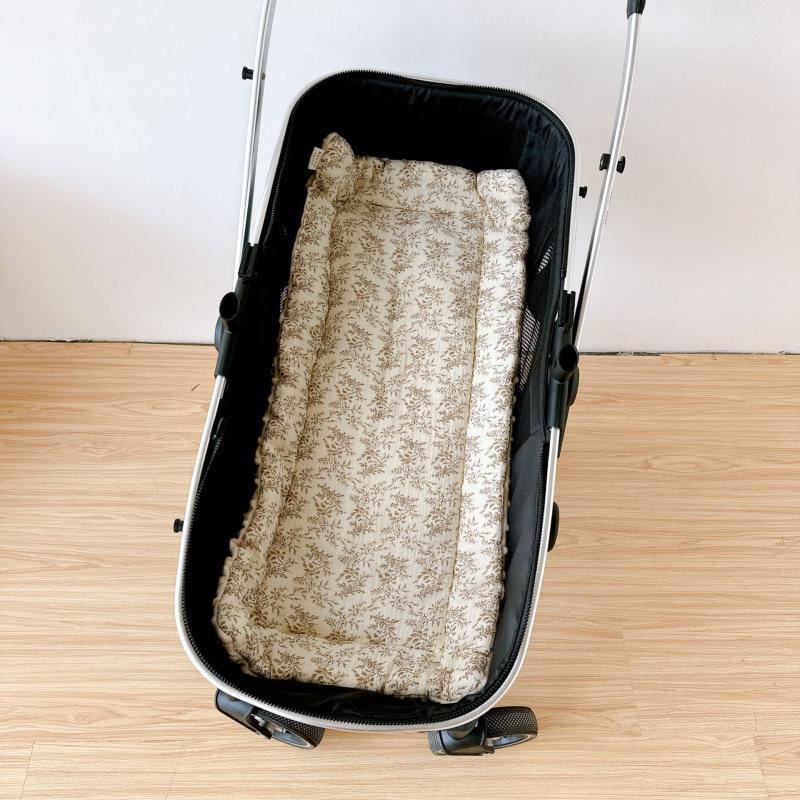 Soft & Cozy Baby Stroller Cushion: Pure Cotton Mattress with Dot Fleece for Autumn and Winter Comfort