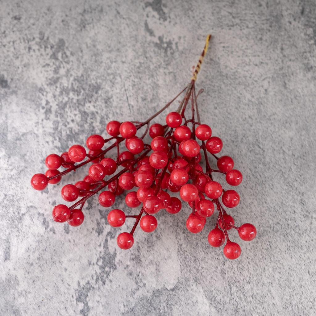 Red Berry Faux Floral Bouquet: Holiday Home Décor