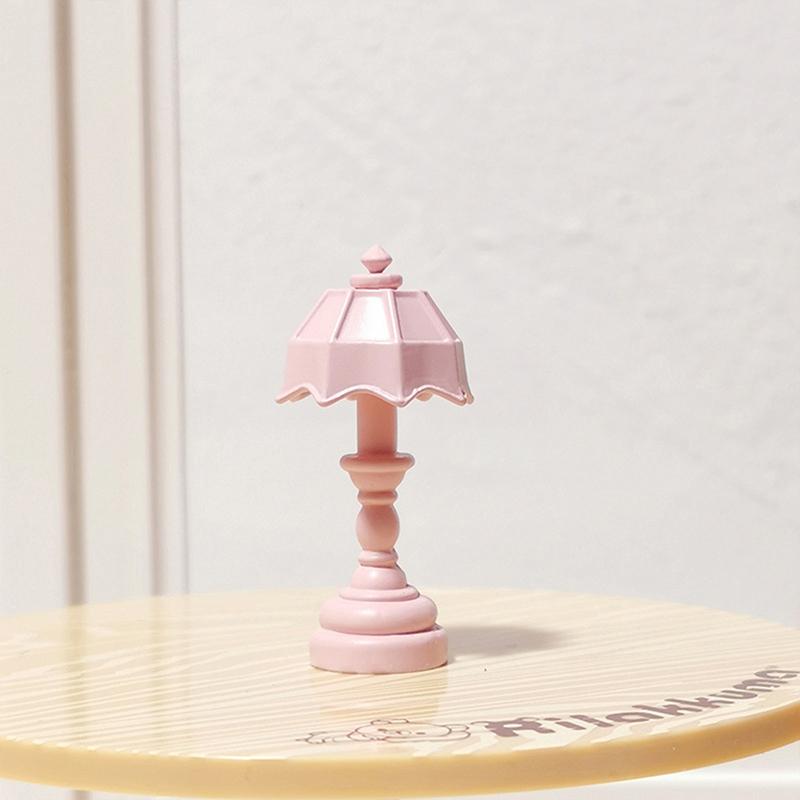 1Pcs Candy Colored Lighting Simulation Mini Table Lamp Ornament Doll House Lamps Decor Accessories Dollhouse Miniature Toy Model