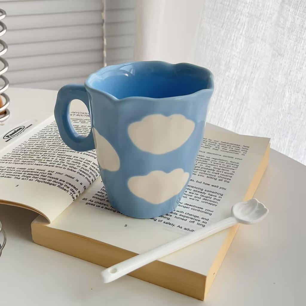 320ML Blue Cloud Hand Pinch Mug, Underglaze Color Ceramic Milk Coffee Cup, Office Drinking Ceramic Couple Breakfast Student Gift