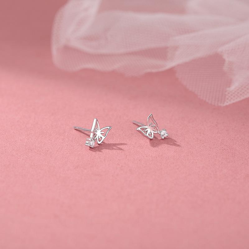 Butterfly Zircon Earrings Elegant  Artistic  Fashionable  Commuting  High-end  Compact Earrings
