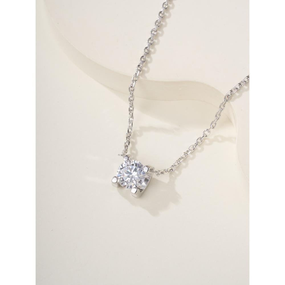 Bullhead 1CT Necklace Women's Light Luxury Simple Single Diamond Design Zircon Clavicle Chain