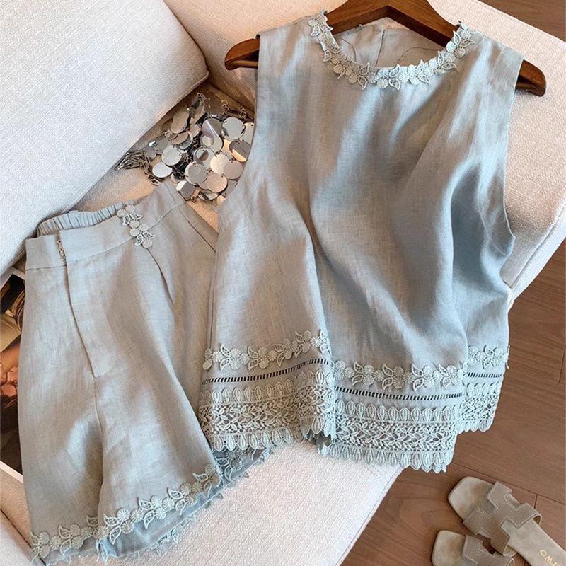

Blue 3D Lace Embroidered Two-Piece Women s Summer Set - Sleeveless Shirt + Shorts, New Chinese Style M 70-95 lbs