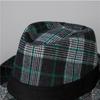 Zylinder mit kurzer Krempe für Herren und Damen, Jugendmode für Herbst und Winter, karierter Jazzhut, vielseitiger lässiger britischer Gentleman-Hut