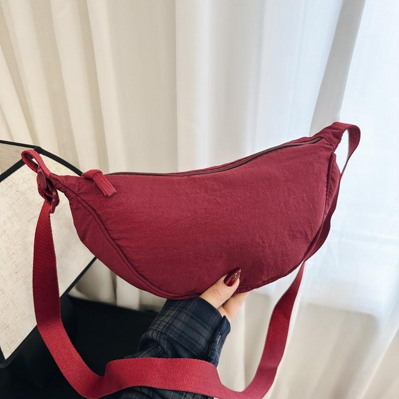 Women's bag new messenger bag nylon dumpling bag versatile casual shoulder messenger bag small cloth bag
