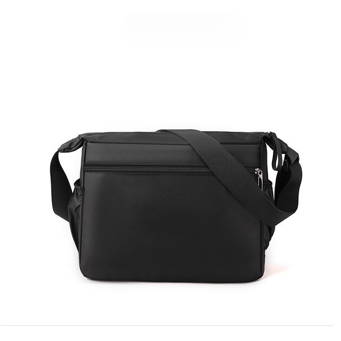 Män Crossbody-väskor Man Nylon Axelväskor Pojke Messenger-väskor Man Handväskor för resor Casual Stor väska