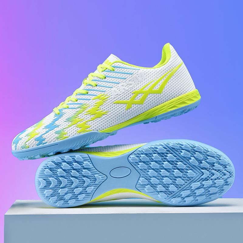 New Low-top Football Shoes, Lightweight Artificial Grass Broken Nails, Adult Men's and Women's Actual Combat Training Shoes