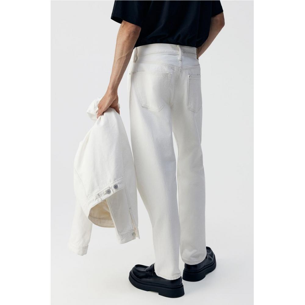 H M Relaxed Fit Jeans wHite
