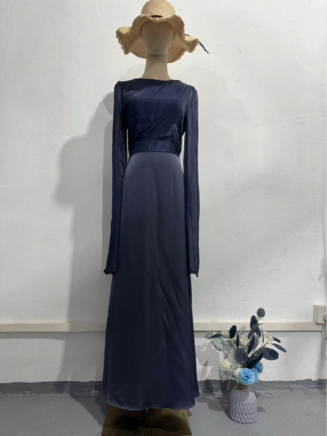 

Европейское и американское осеннее платье 2024 года из органзы и сатина, приталенного силуэта, с широкими рукавами-крыльями S