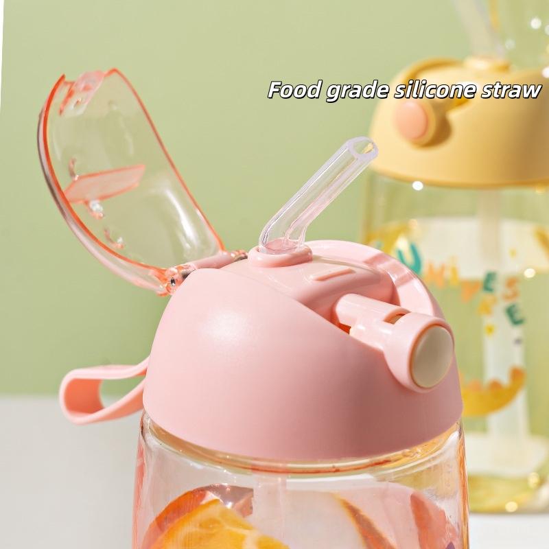 600ml Niedliche & Langlebige Cartoon-Dinosaurier-Trinklernbecher BPA-Frei Tragbare Outdoor-Wasserflasche Kreativer Fütterbecher Mit Strohhalmen Und Deckeln